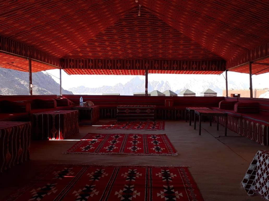 Wadi Rum Oryx Land Bagian luar foto